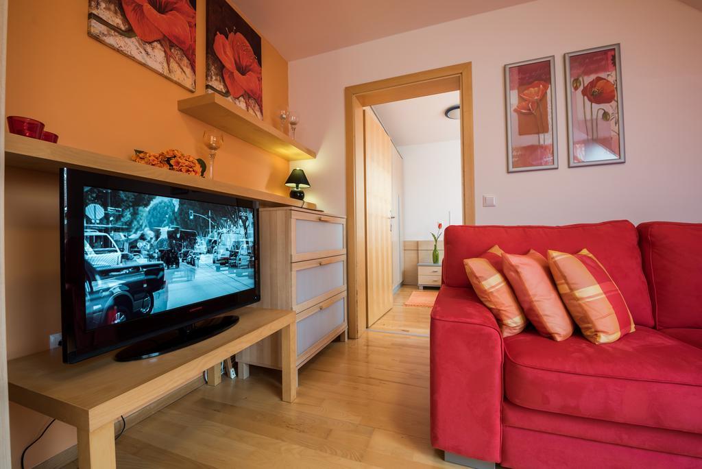 Apartments モラフスケ・トプリツェ エクステリア 写真
